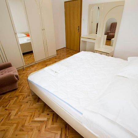 Holiday Home Makarska Eksteriør billede