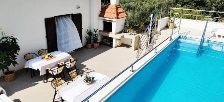 Holiday Home Makarska Eksteriør billede