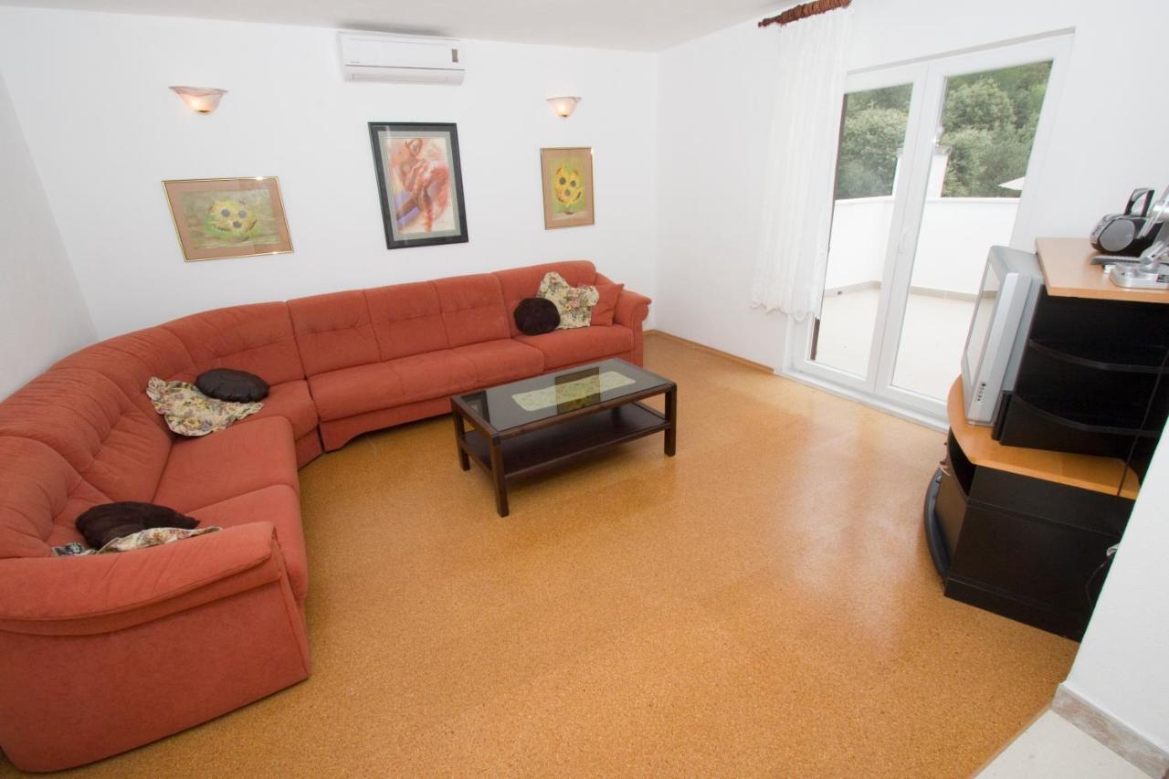 Holiday Home Makarska Eksteriør billede